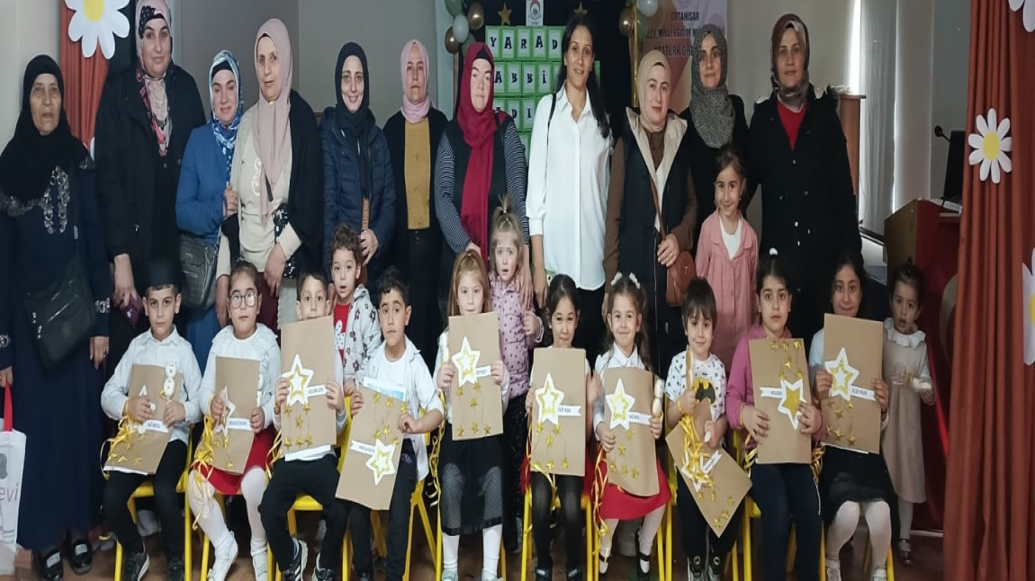 Milli eğitim ve diyanet işleri işbirliğiyle uygulanan çedes projesi kapsamında eğitim alan çocuklarımızın yıl sonu gösterisi